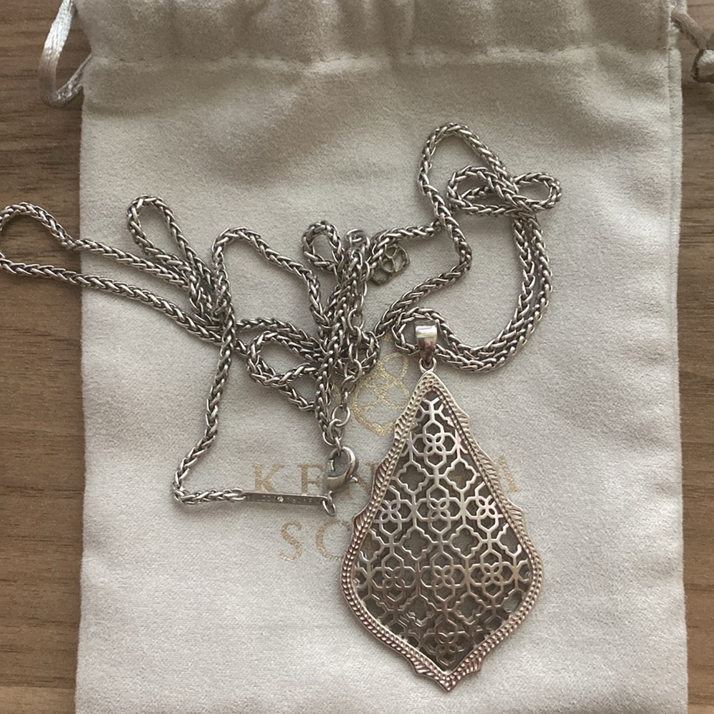 Kendra Scott Tassel Pendant Necklace Silver